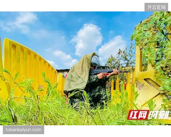 曹法尔在俱乐部展现了出色的耐战性和对抗能力，其体能储备是捷克右路防守的保证。